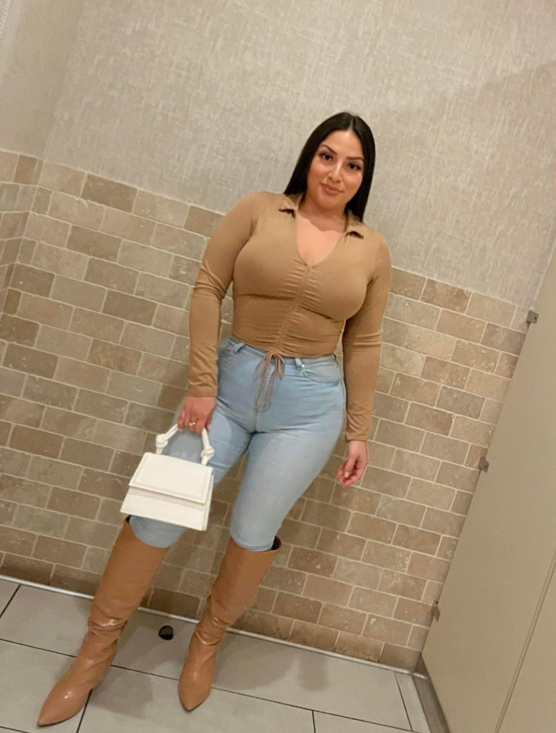 Honduran mami does it all #BnBkBOSj