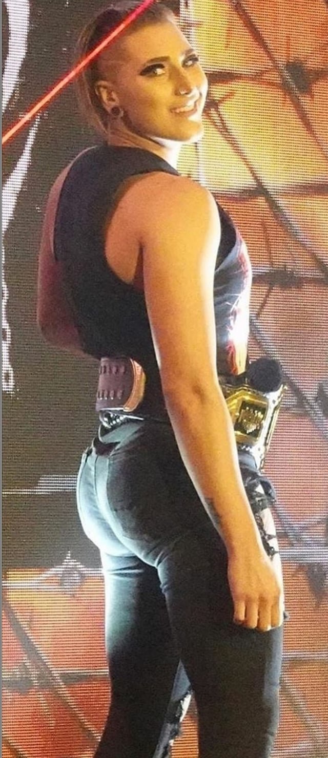 Rhea Ripley's ass #UEaMoE8E