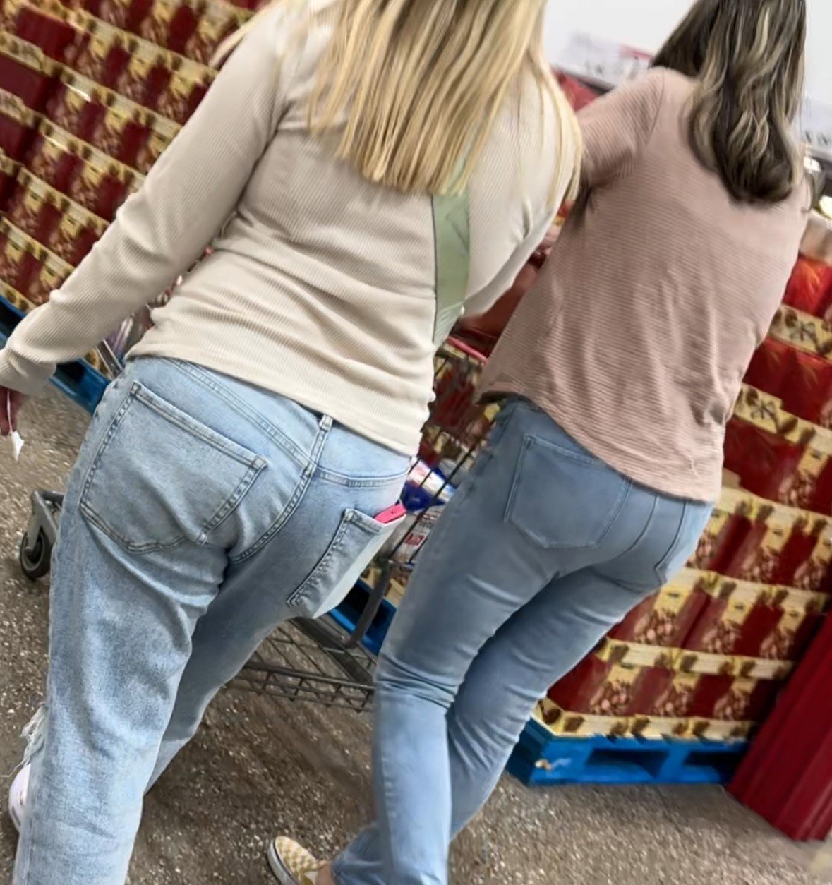 Mall Asses & Pawgs (Voyeur Part 28 Mega Pack) #jcsULRZc