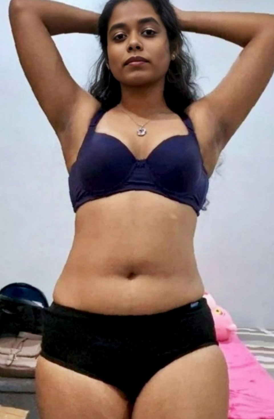 Indian girl submitted #Fl8dpb2f